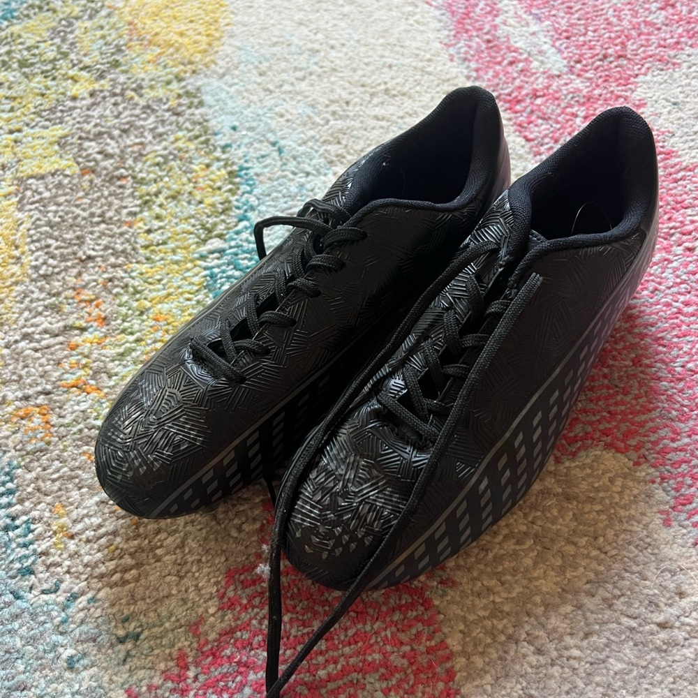 Unisex Soccer Cleats